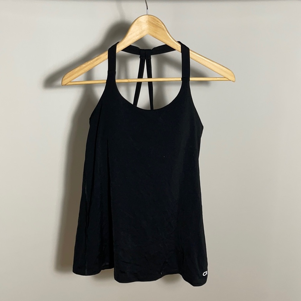 GAP Fit Workout Tank Top w/ Built in Bra